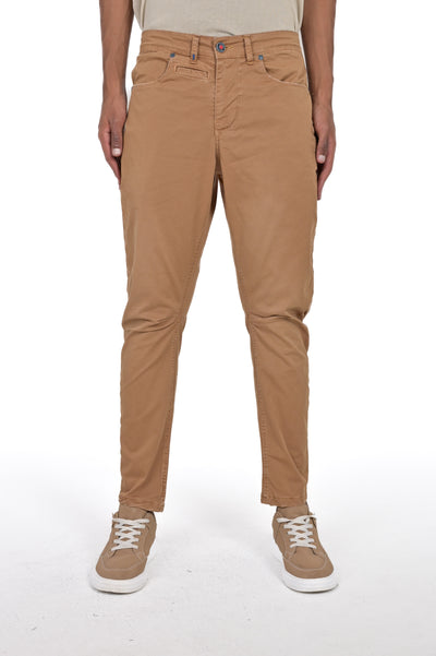 Pantaloni in cotone Tapered Vertigo caramello SS25