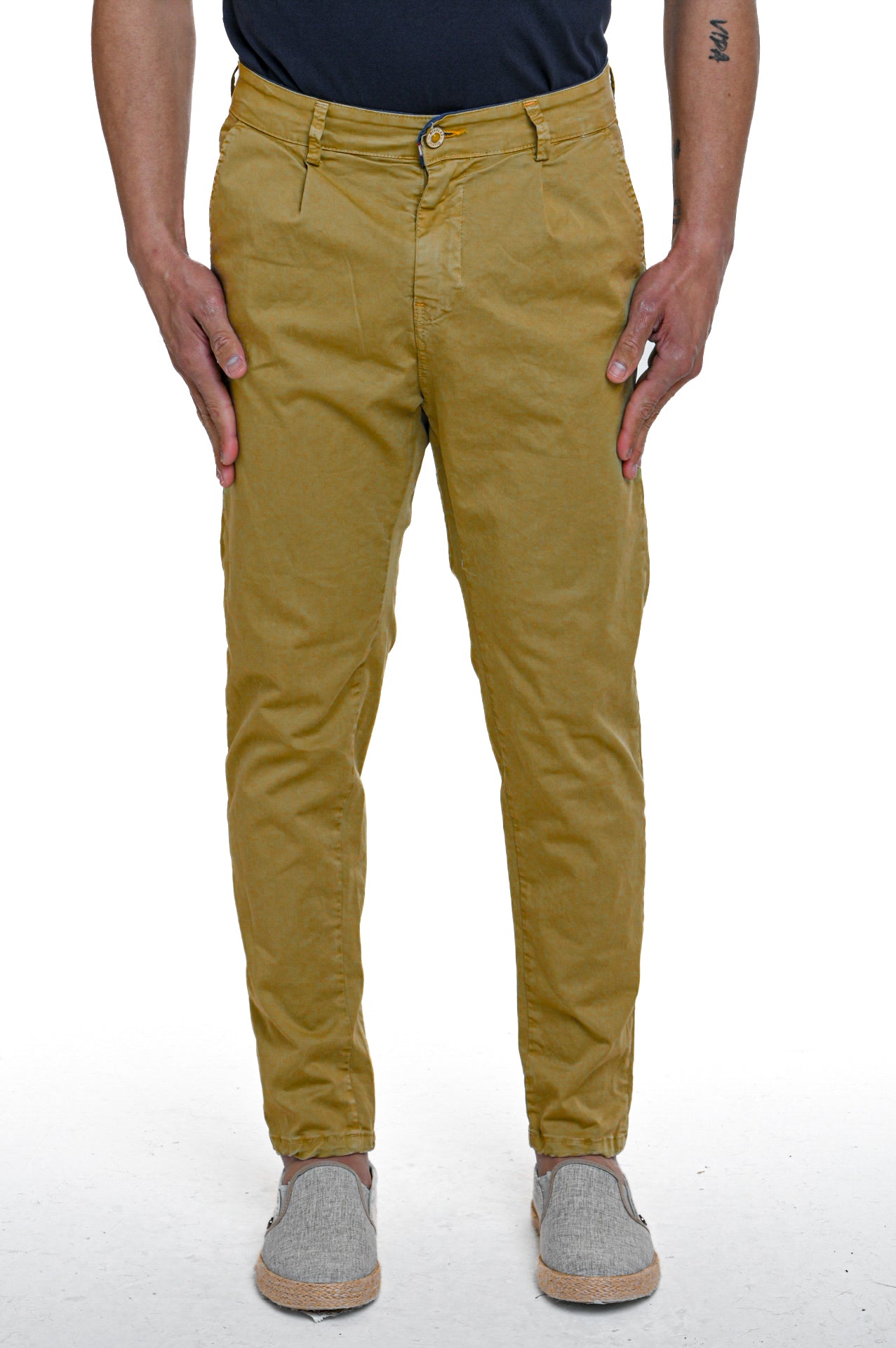 Pantaloni tapered New Private Raso SS23