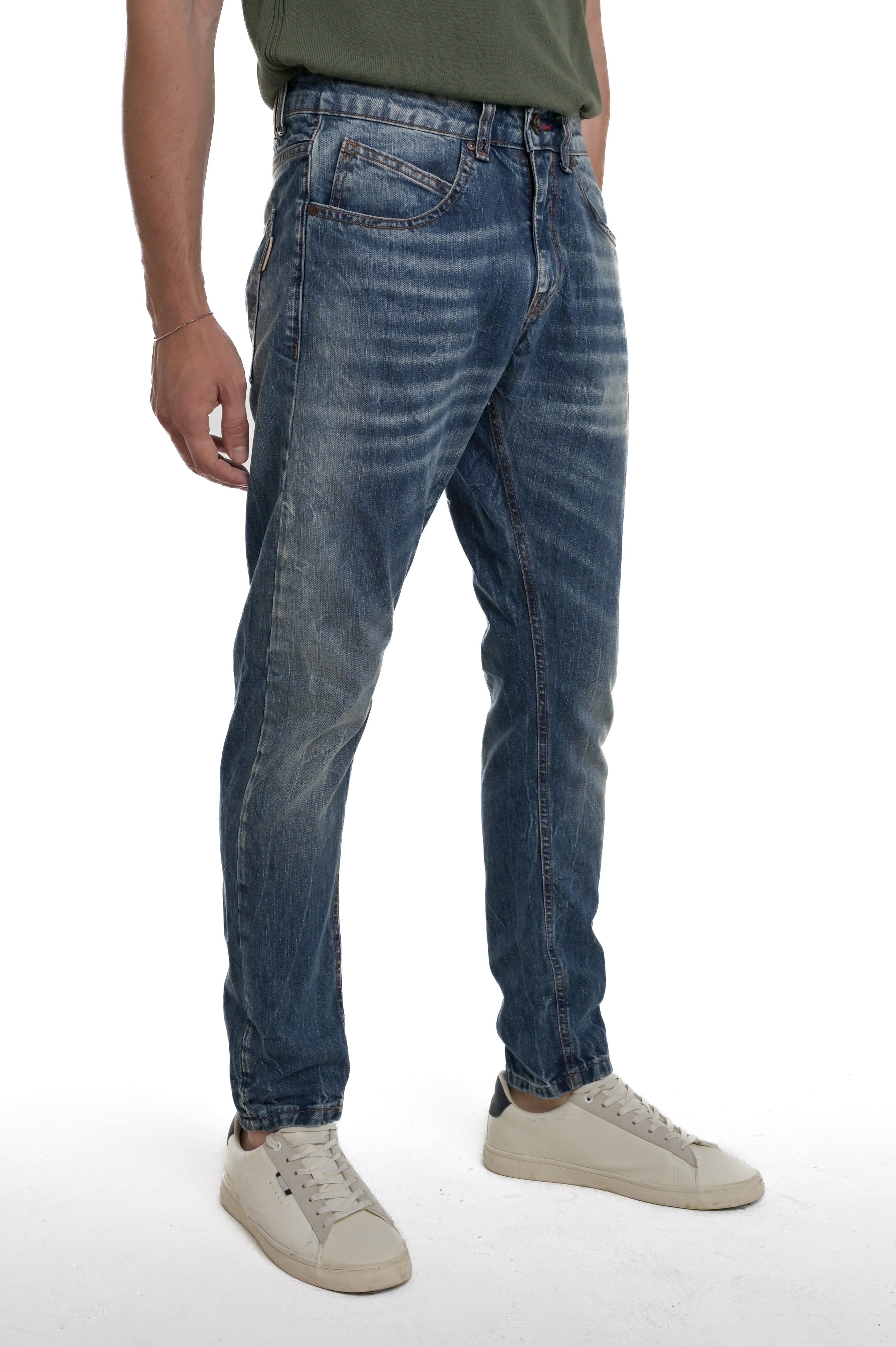 DISPLAJ Jeans