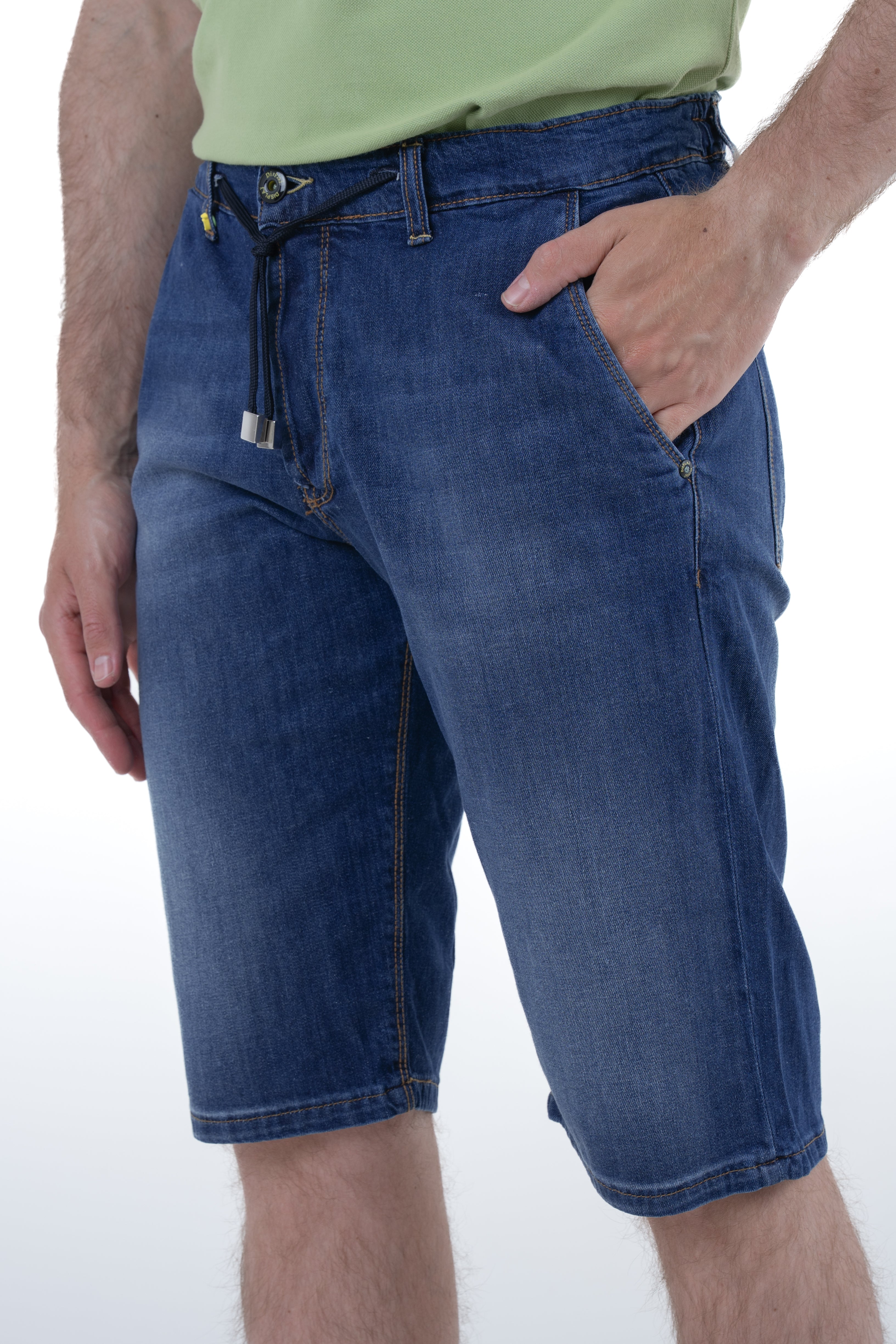 New Walter 15180 slim denim Bermuda shorts