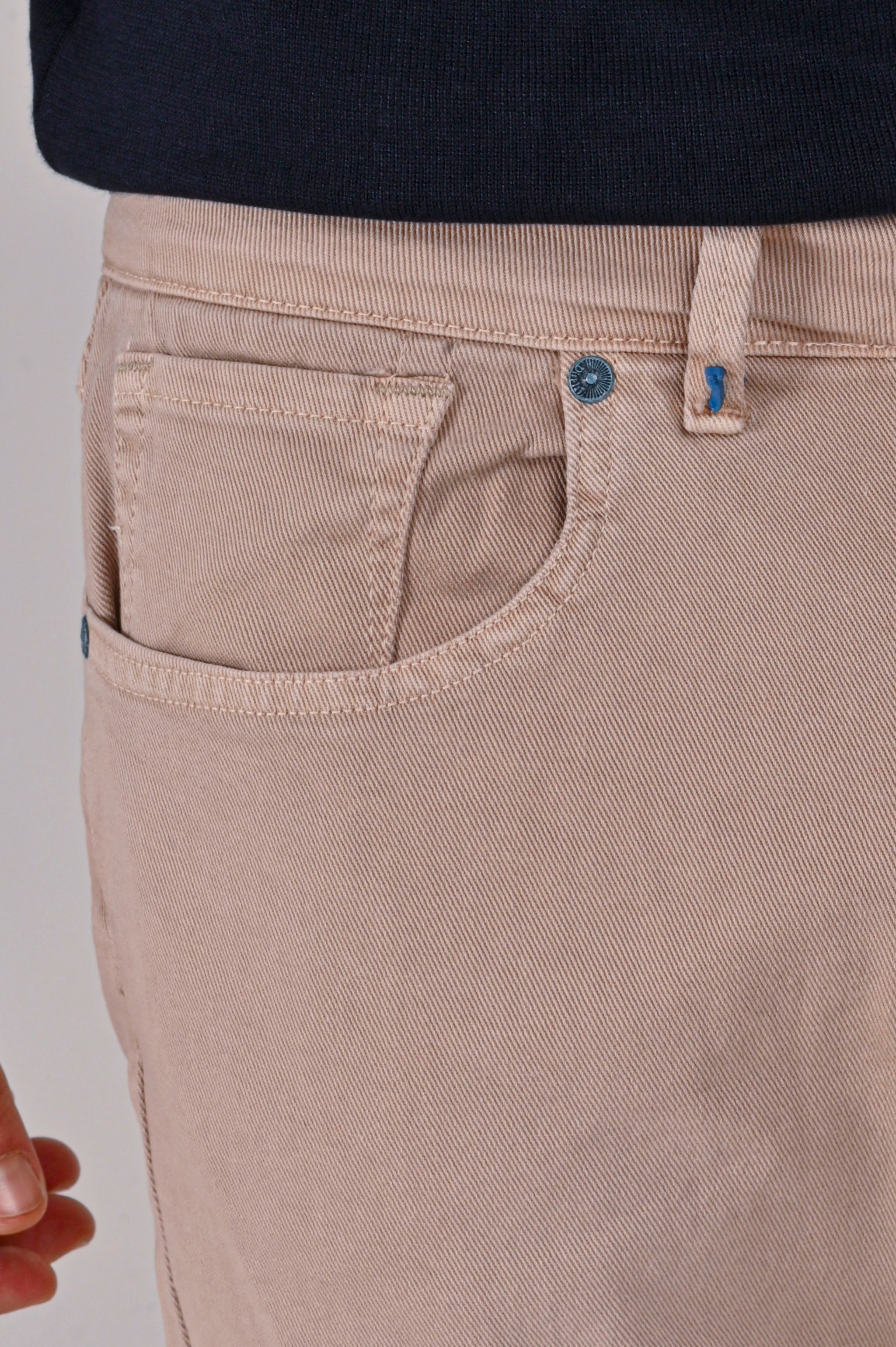 Pantaloni in cotone slim New London Bull beige FW24/25