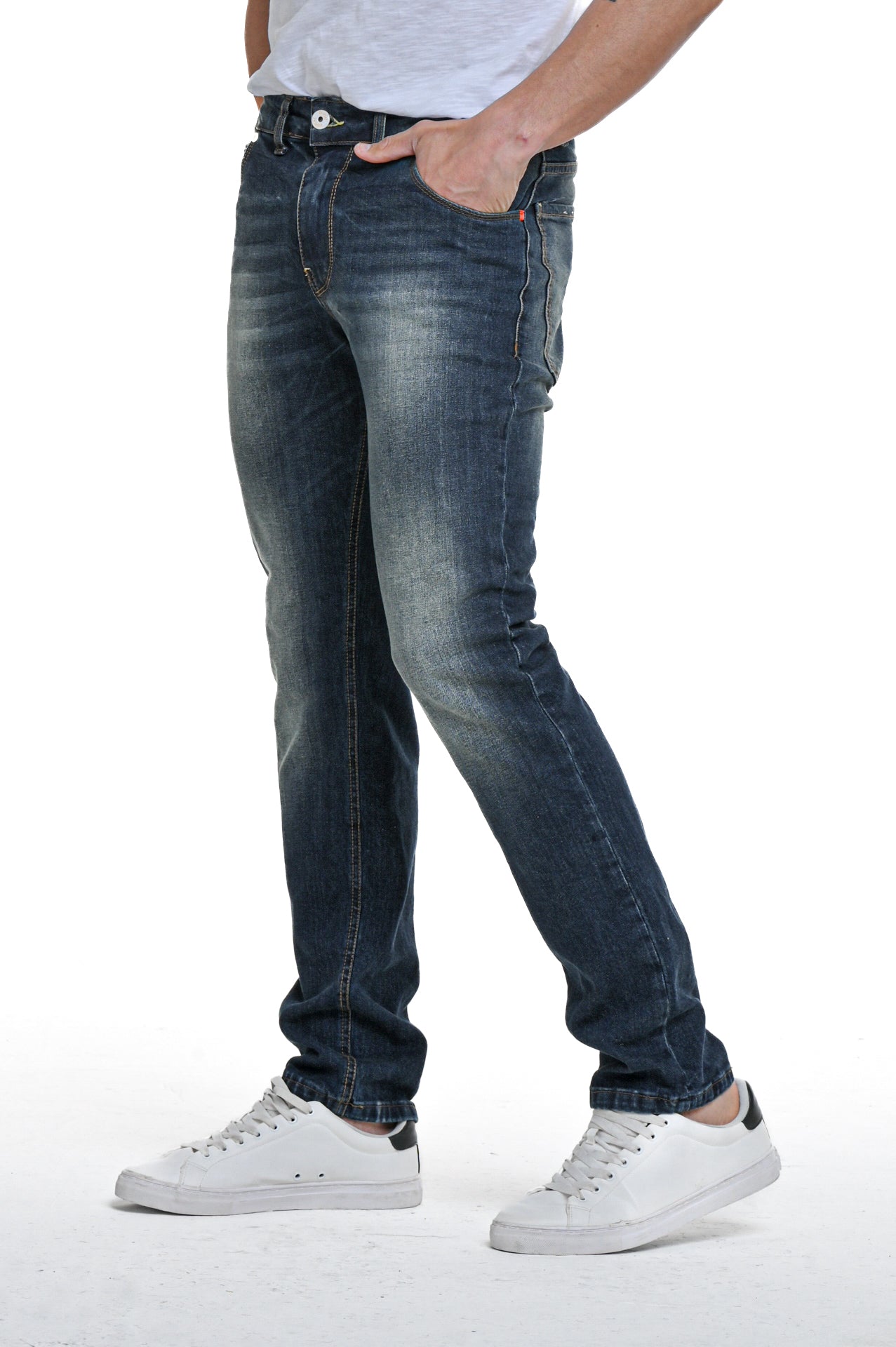 DISPLAJ Jeans