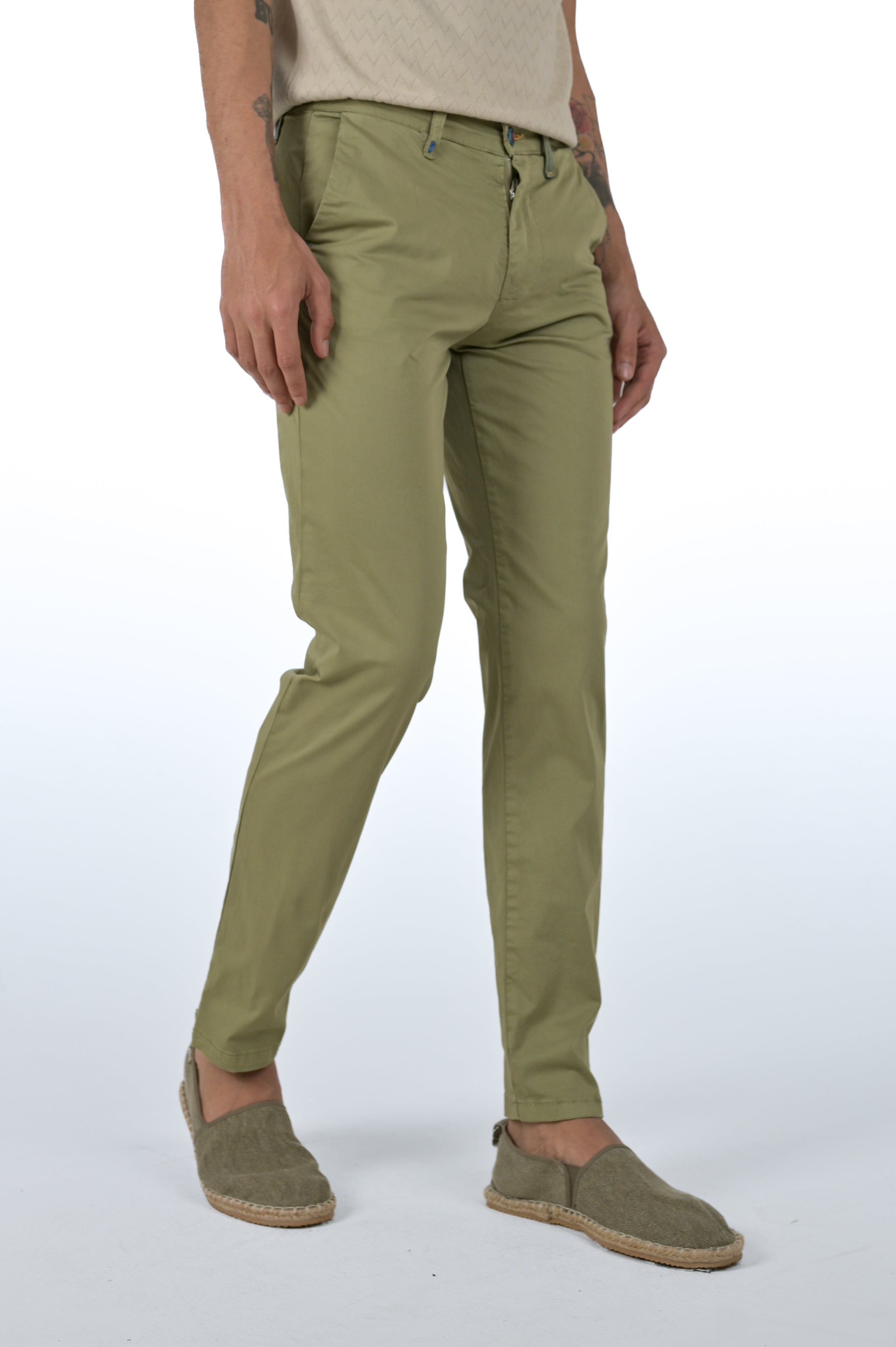 Pantaloni in cotone slim Sonic Raso verde SS25