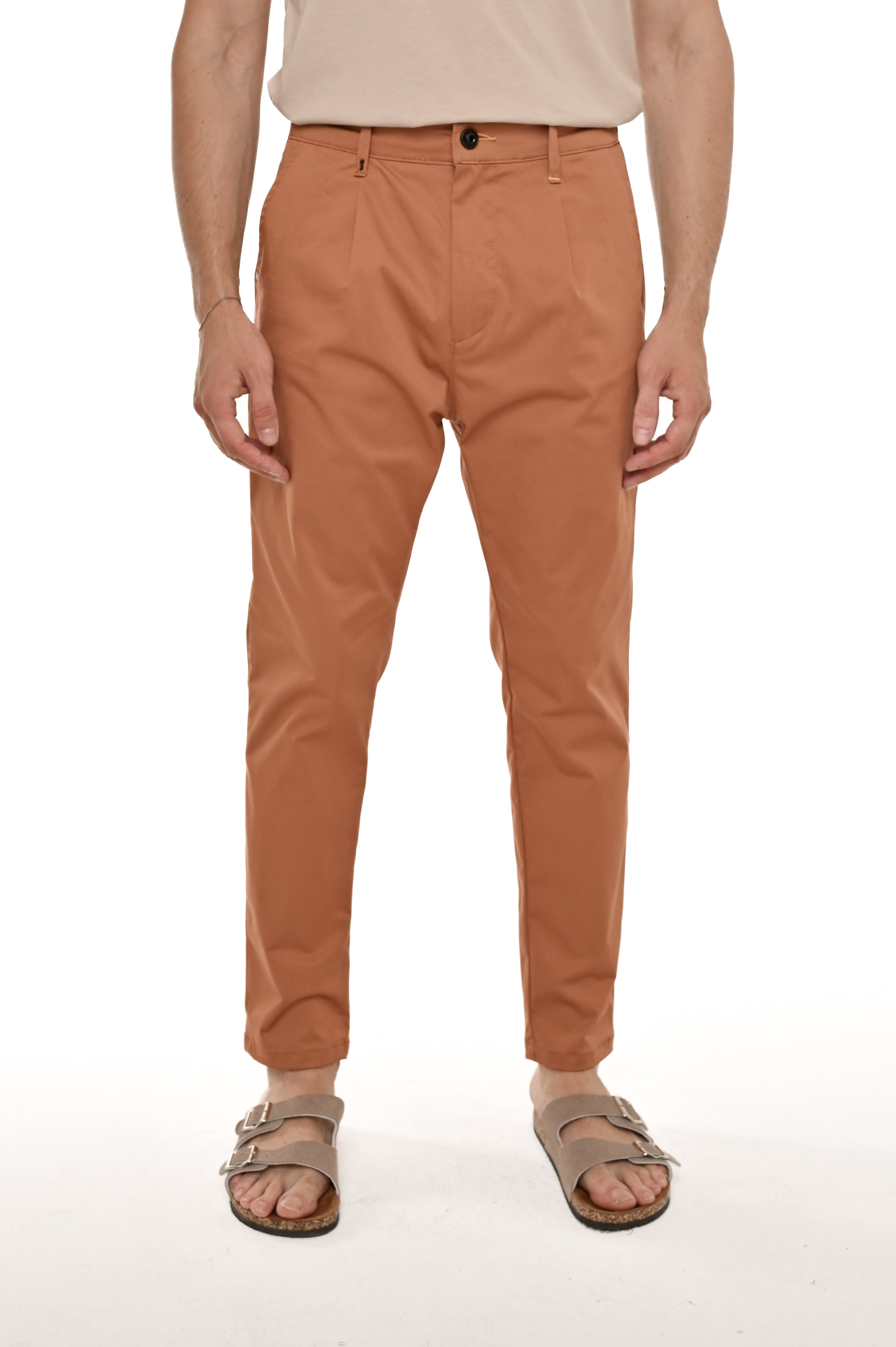 Pantaloni in cotone tapered New Private s50 SS25