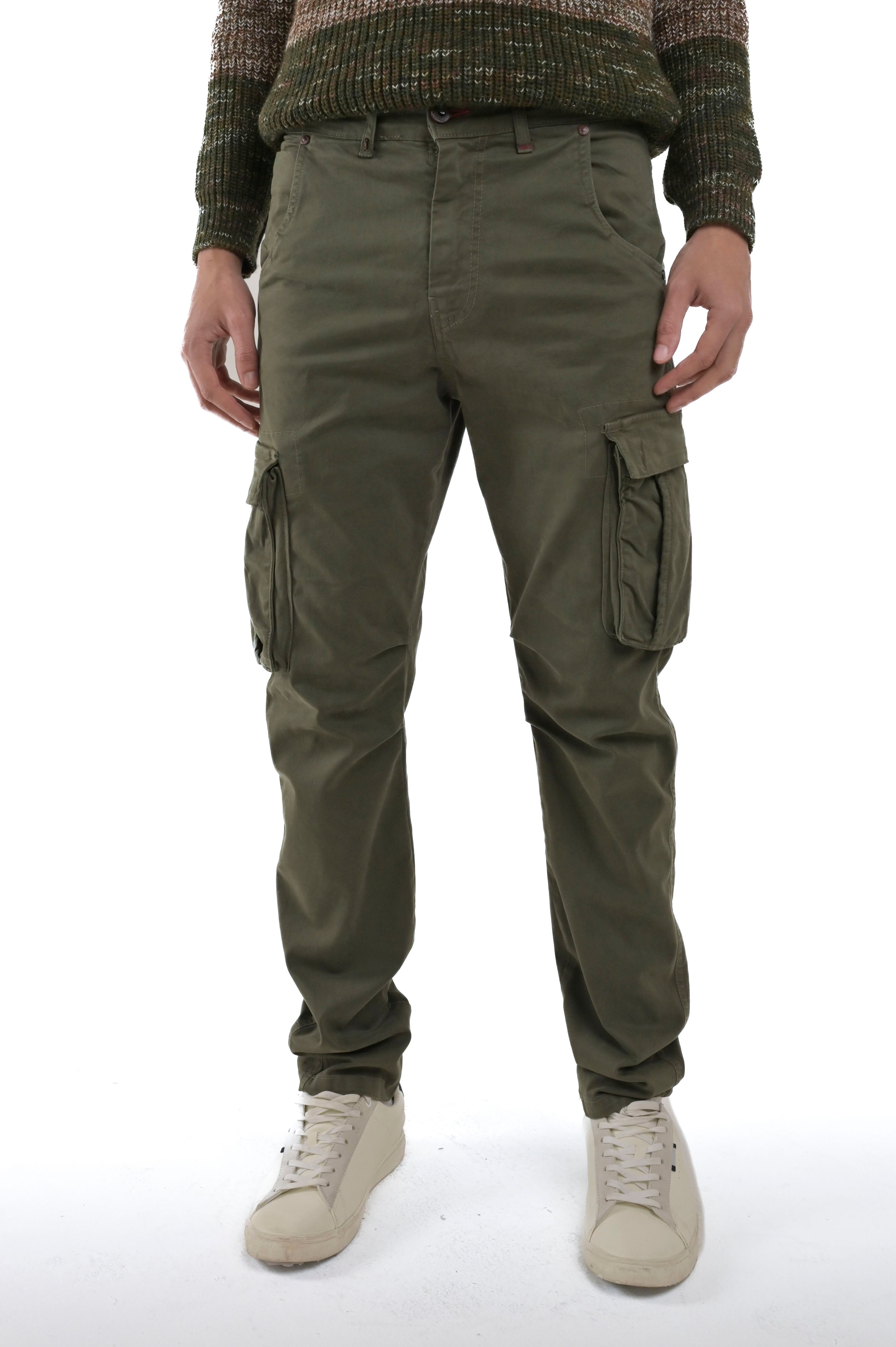 Pantaloni Regular Marktas