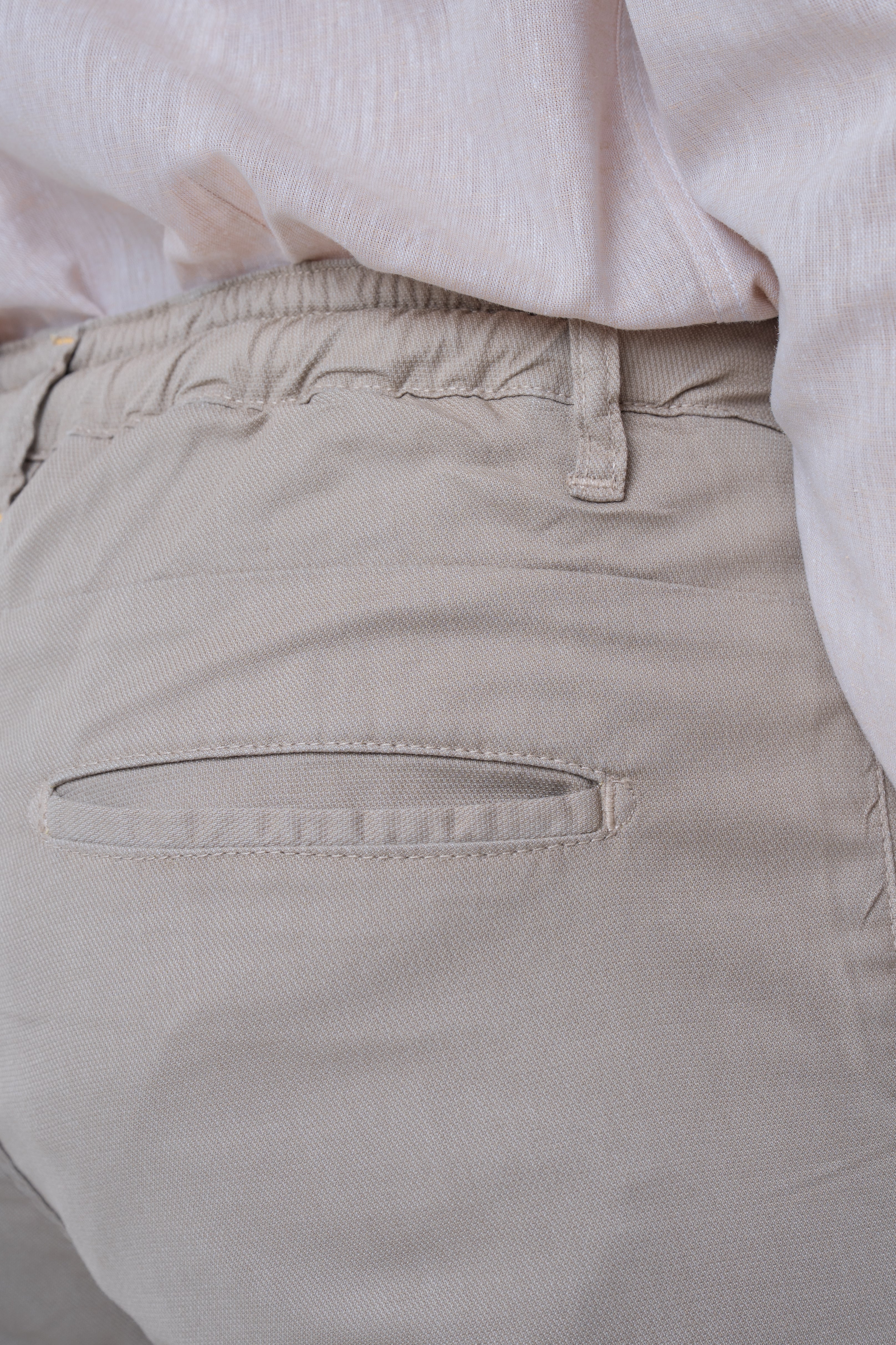 Pantaloni in cotone regular Different Open SS25