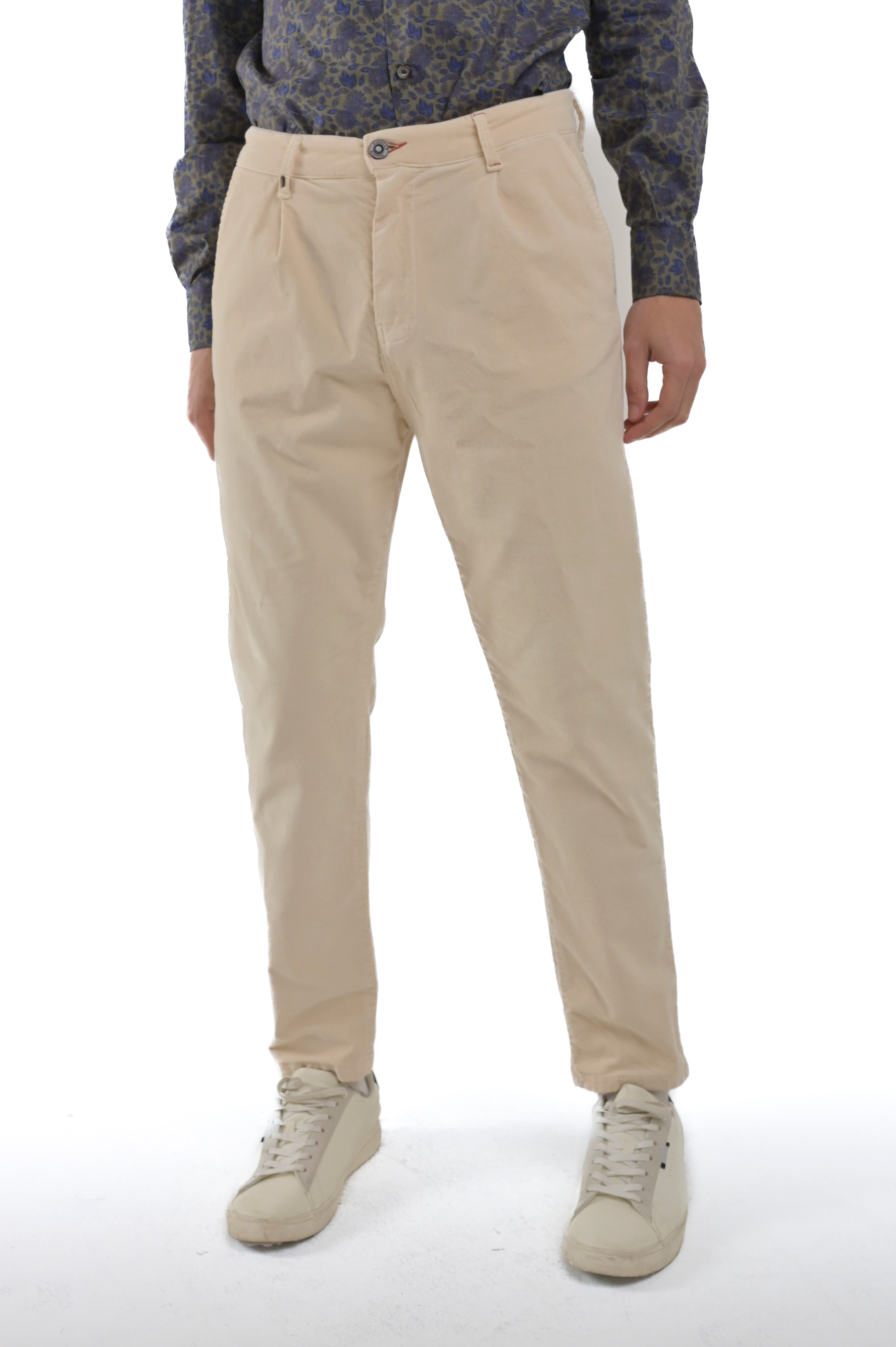 Pantaloni in velluto tapered New Private Jumbo Panna FW24/25