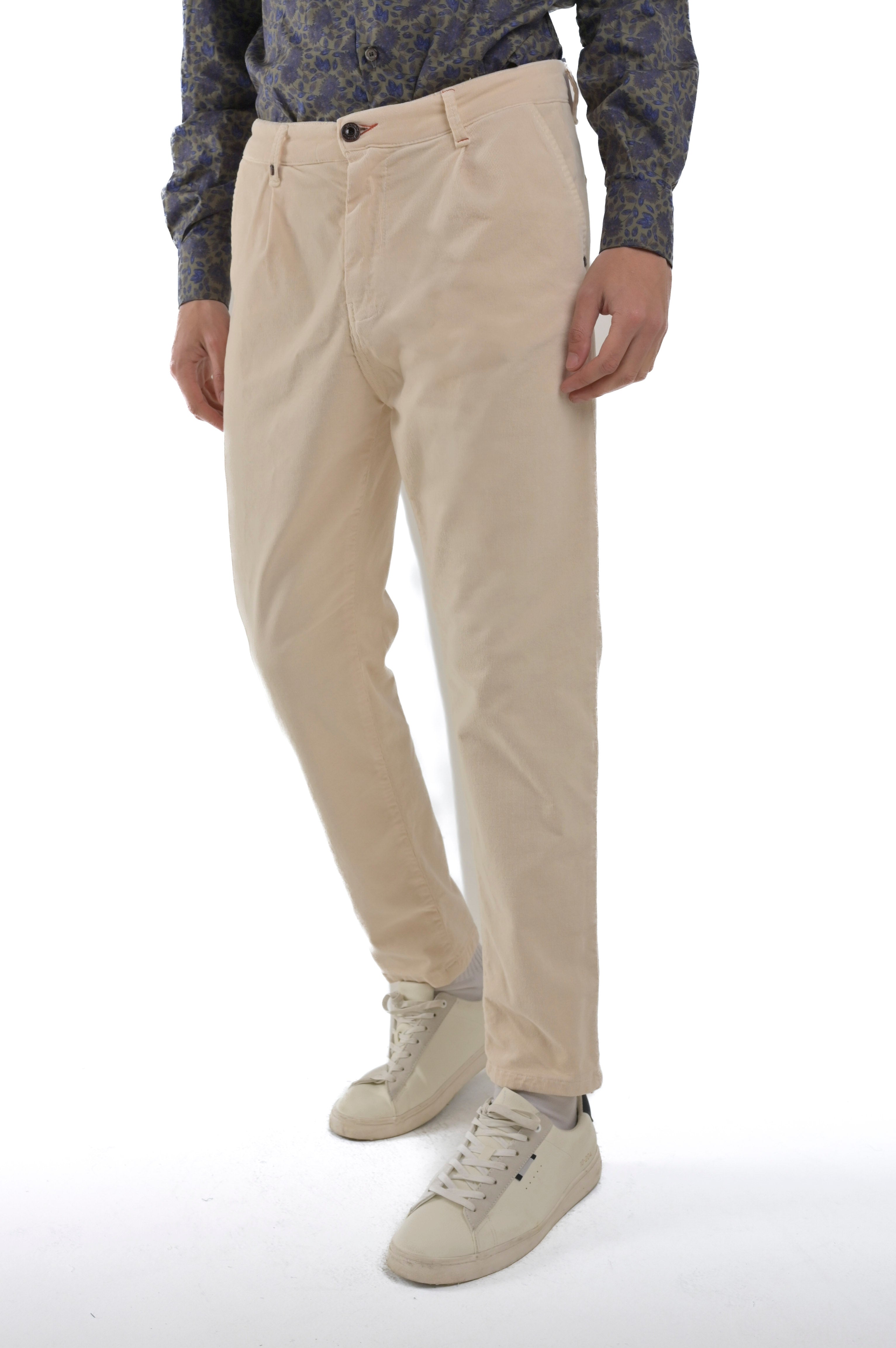 Pantaloni in velluto tapered New Private Jumbo Panna FW24/25