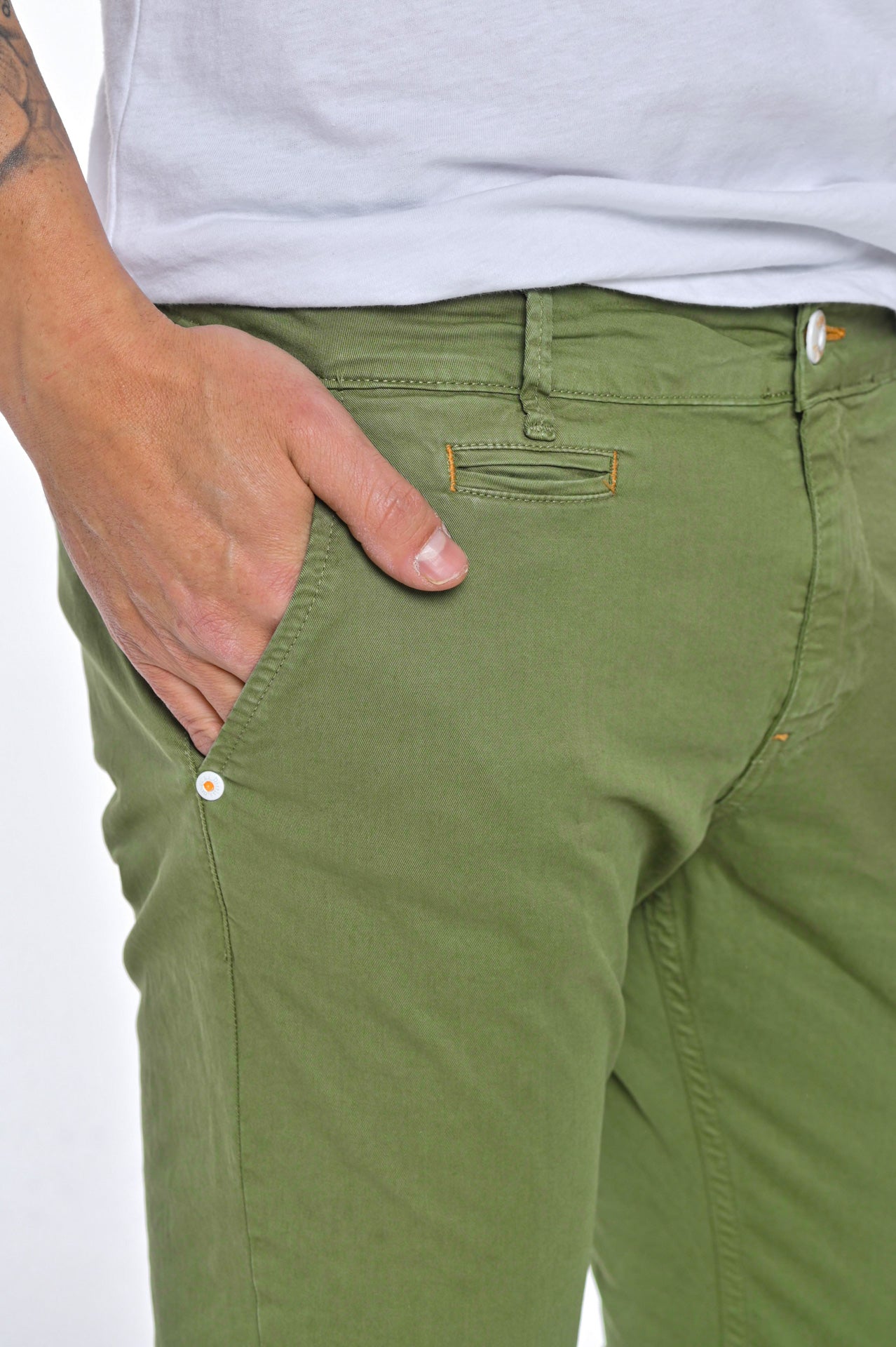 Pantaloni slim Kinos Verde Pera SS24