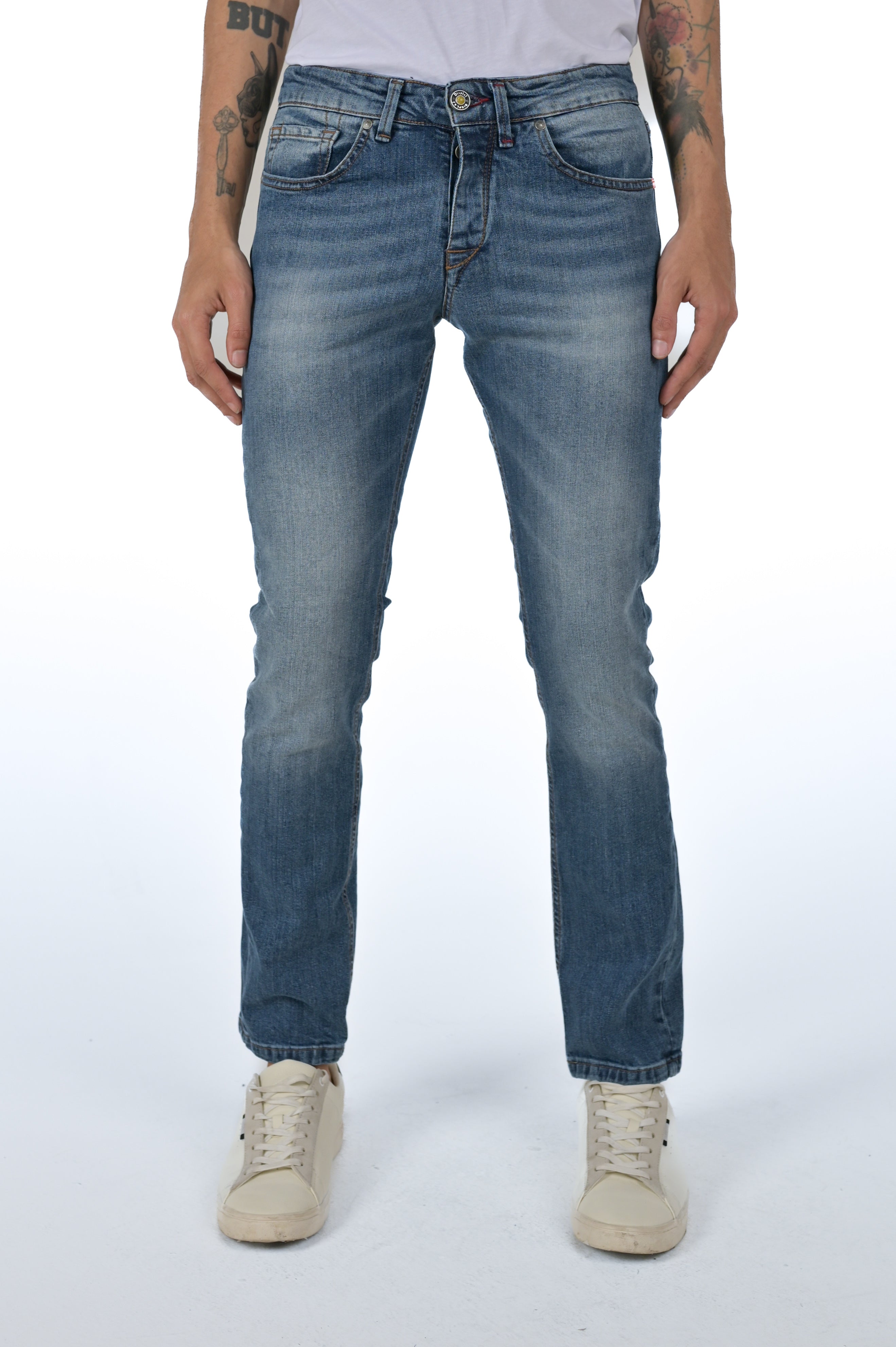 DISPLAJ Jeans