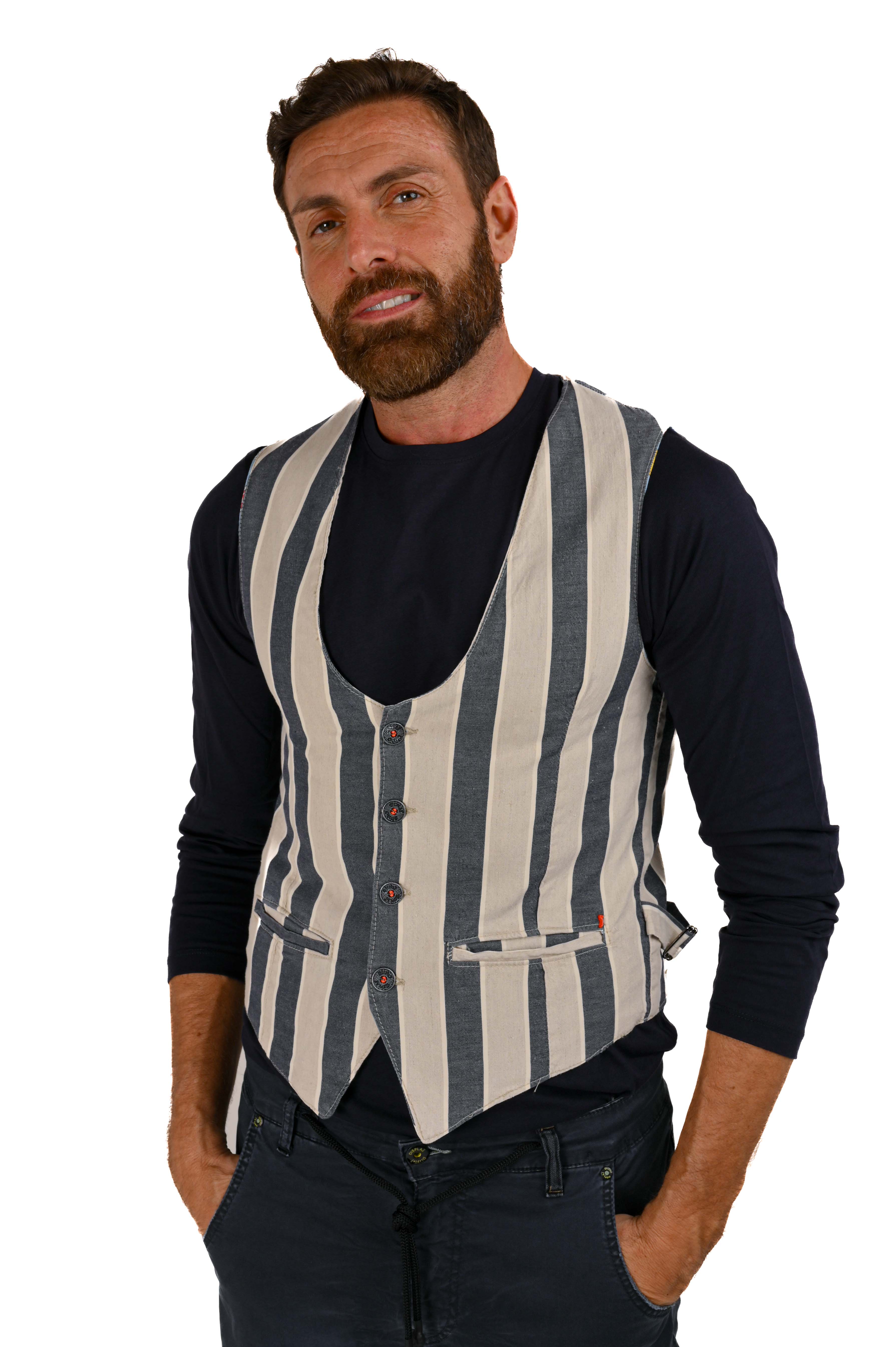 Raz Cobi Lino SS22 regular cotton vest