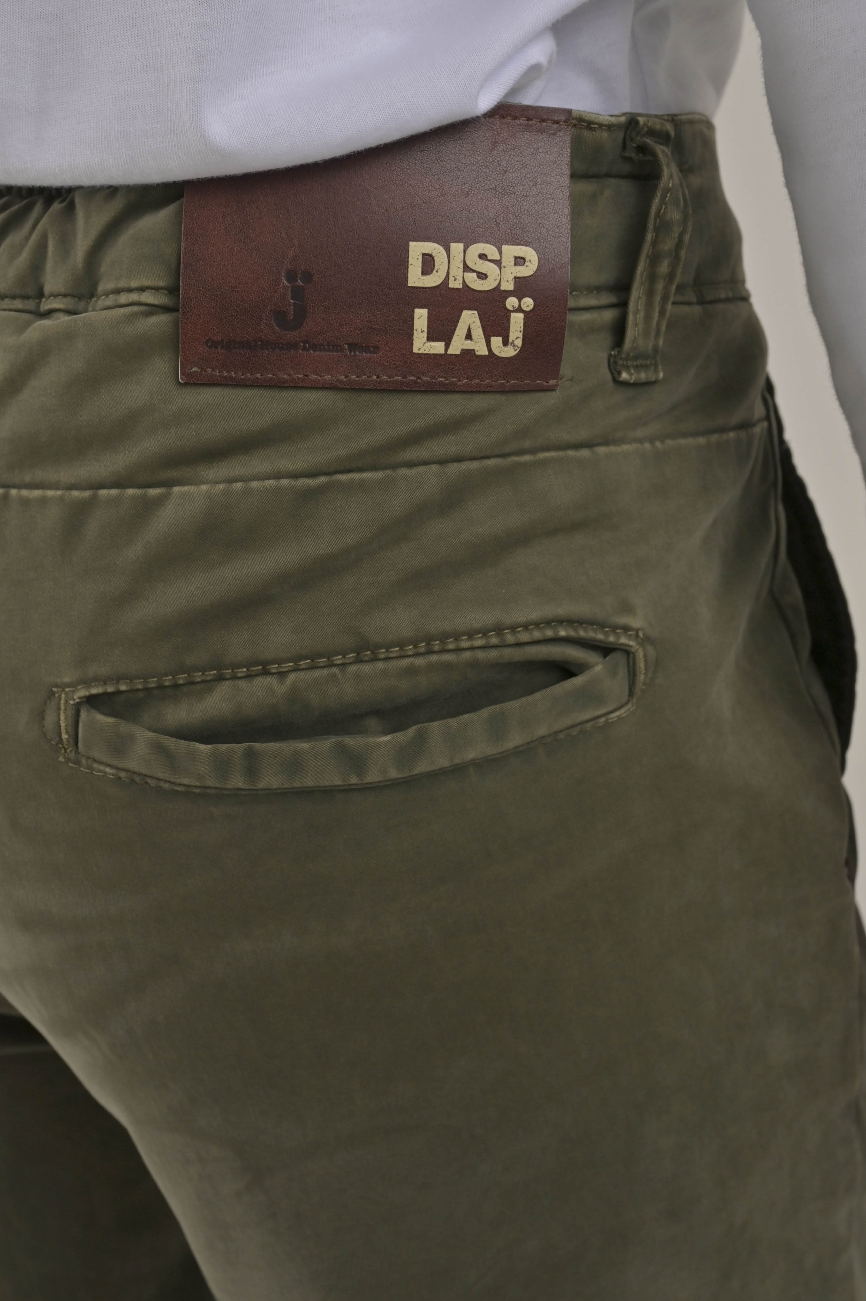 Pantaloni Regular Different Raso