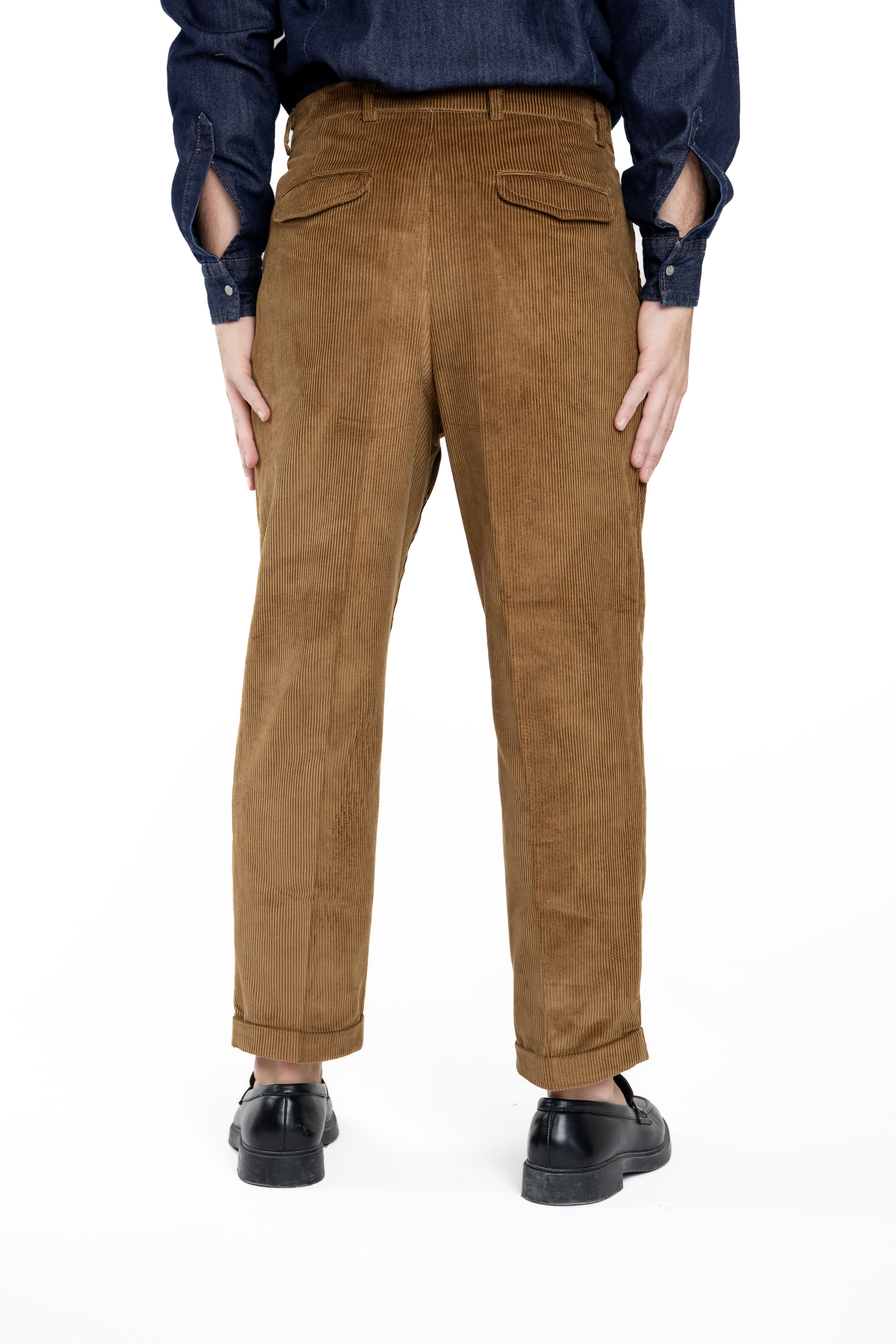 Classic loose trousers Dance Bull beige FW24/25