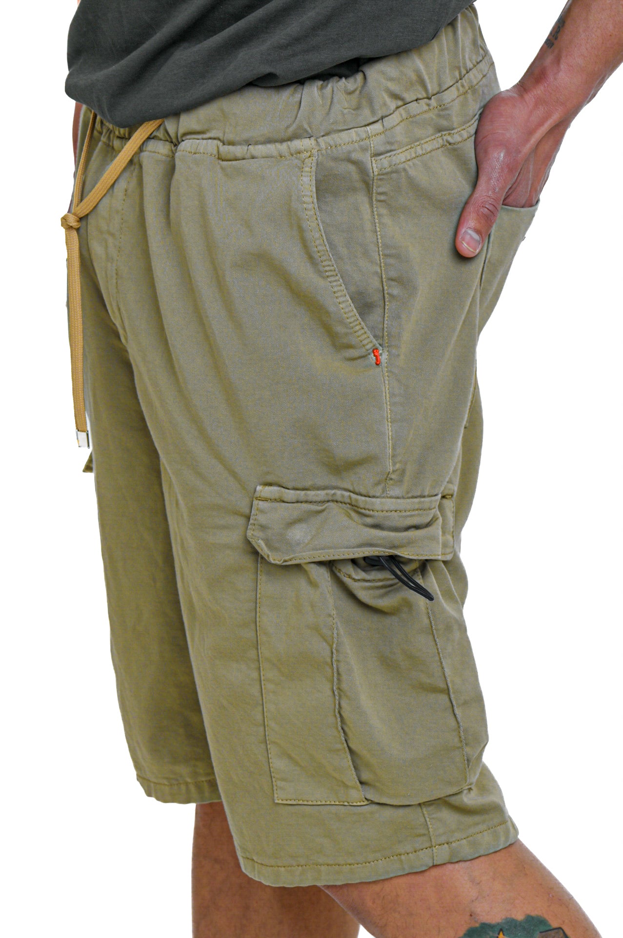 Regular Stand Bilevelt green cotton Bermuda shorts