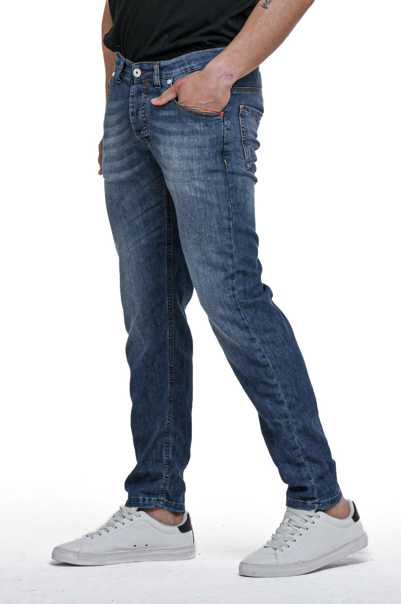 DISPLAJ Jeans