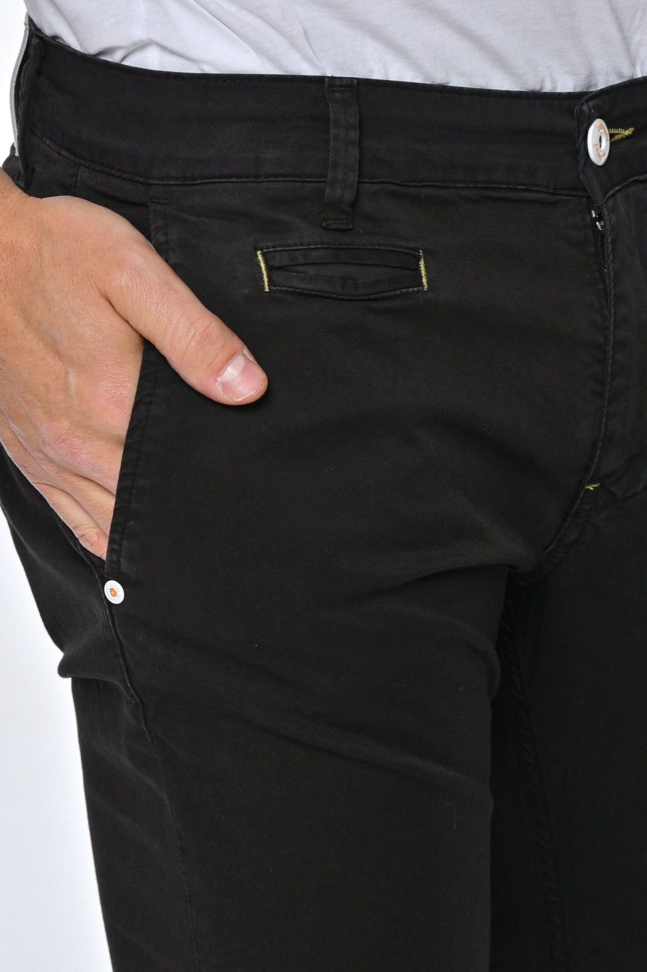 Pantaloni in cotone slim Kinos Nero SS26