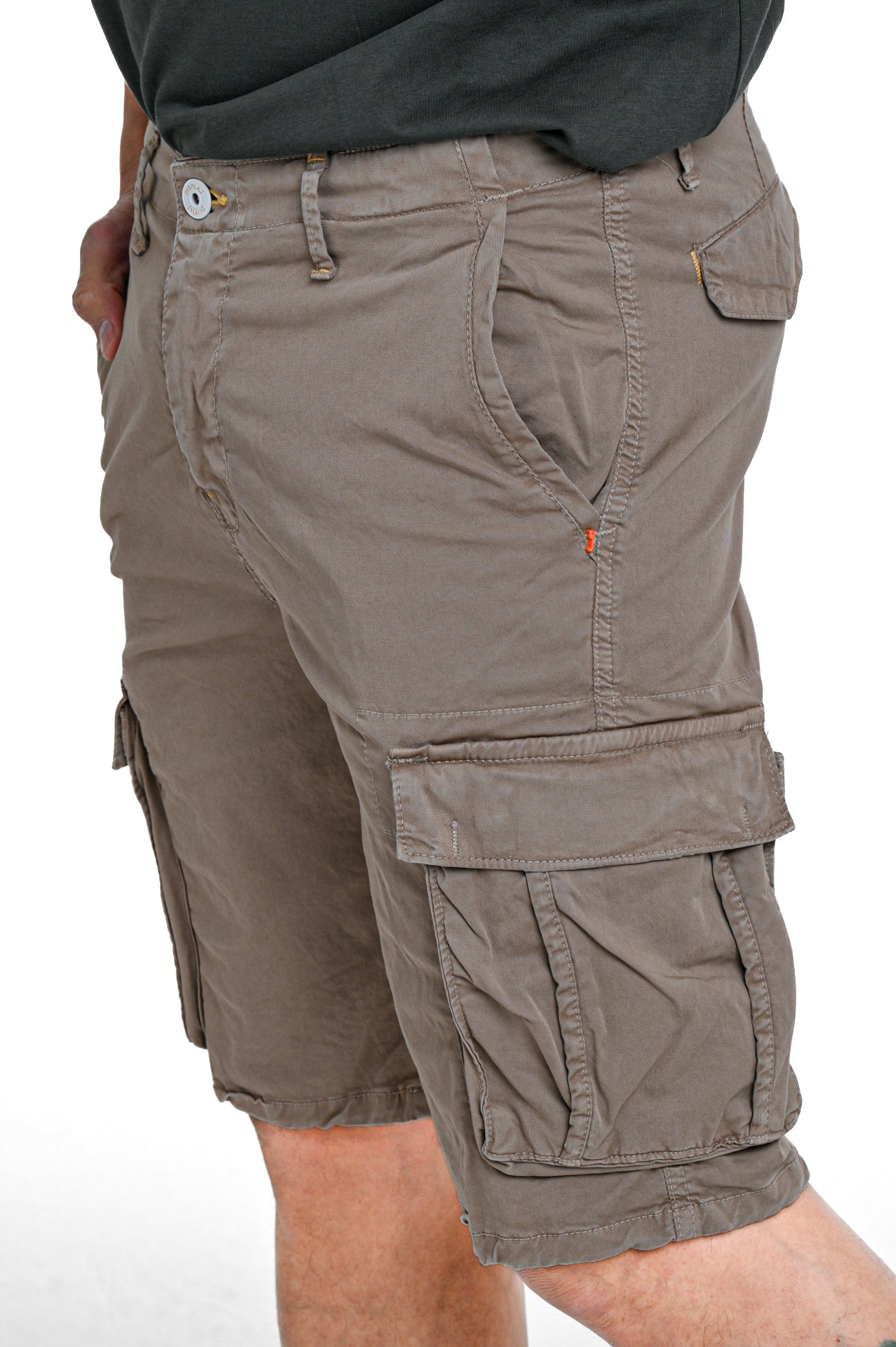 Bermuda in cotone regular Cargo Fango SS24