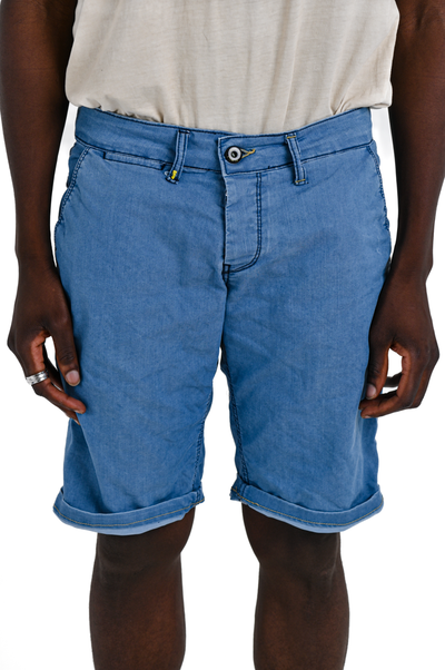 Bermuda slim Martin Light Heart SS24