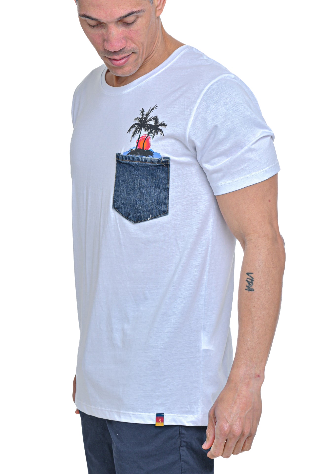 T-shirt con taschino DPE 2319 SS23