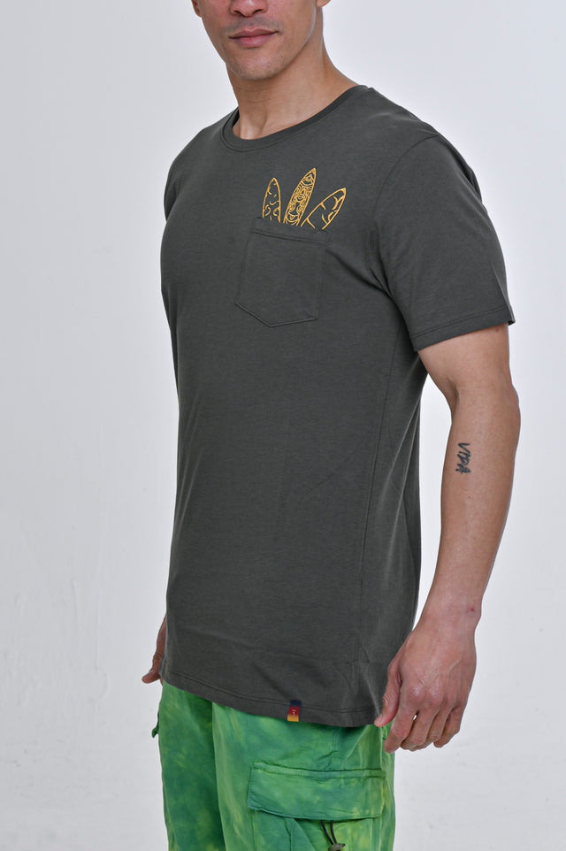T-shirt uomo con taschino e particolare DPE 2323 vari colori - Displaj